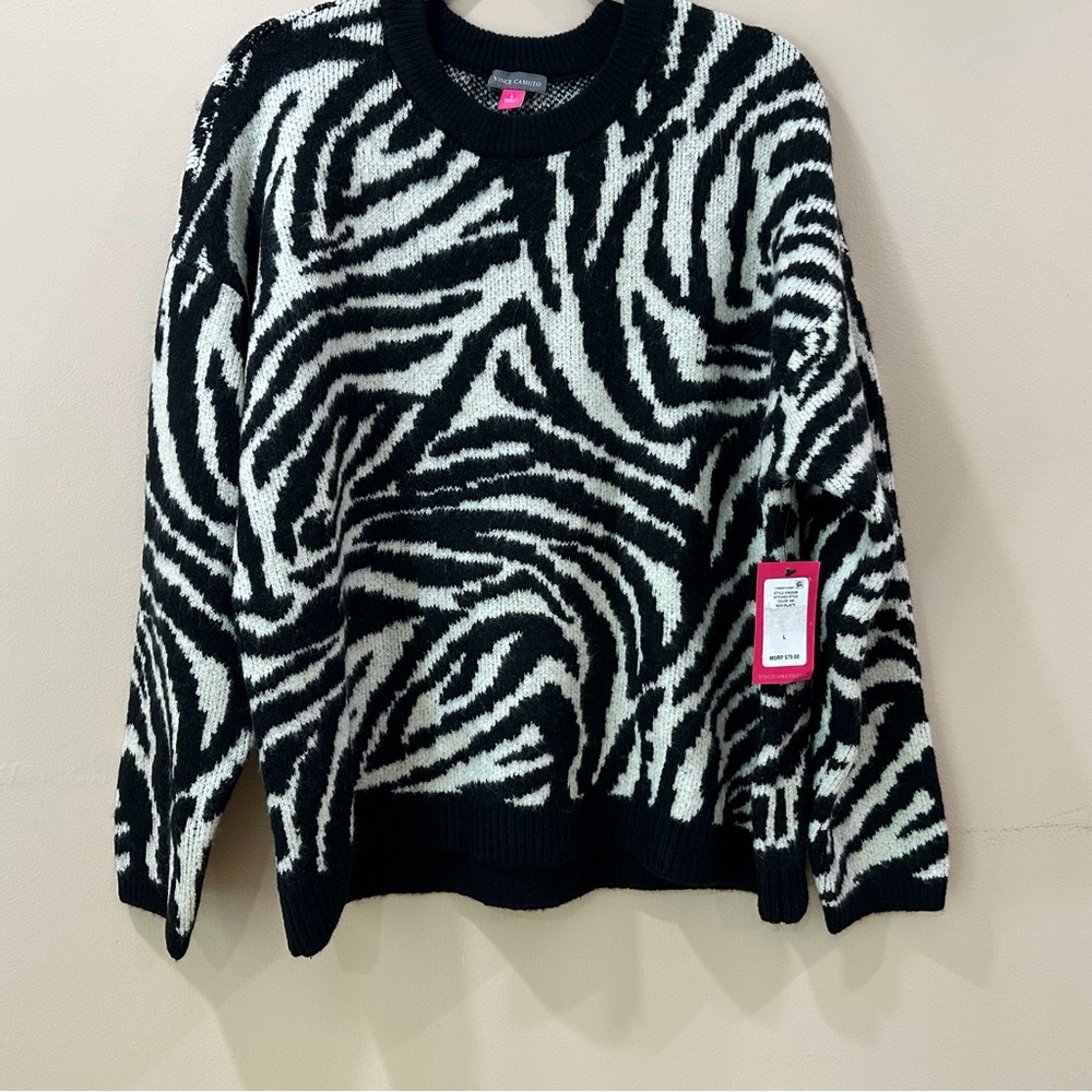 NWT Vince Camuto Black White Zebra Print Jacquard Pullover Sweater Women Large